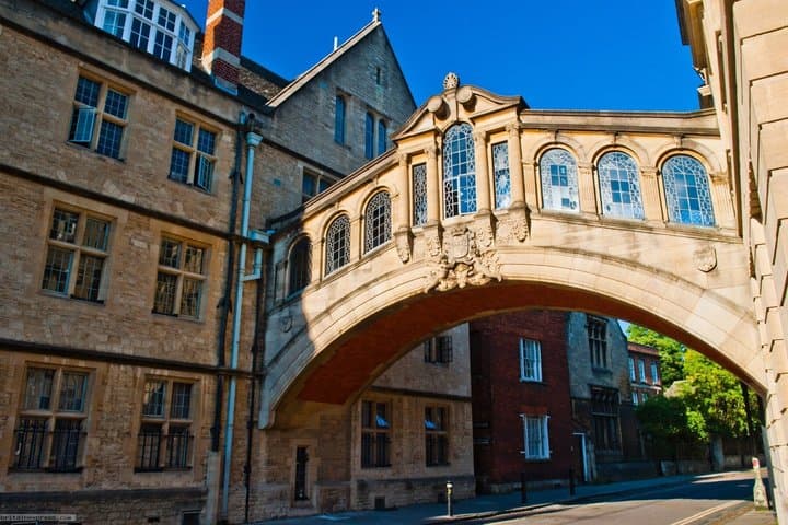 Spanish Private Tour of Oxford