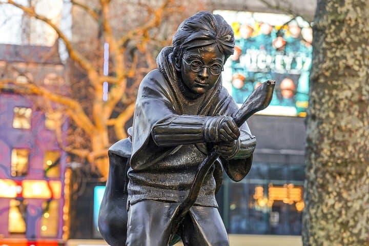 Harry Potter's London Self-Guided Tour for Muggles with an App