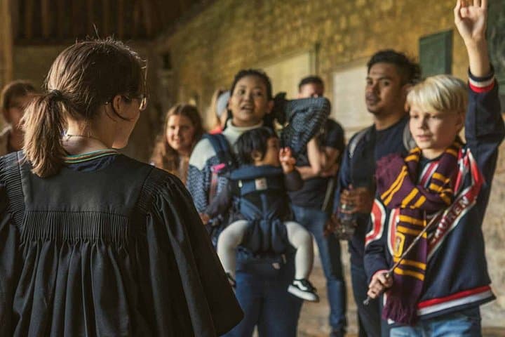 Spanish: Harry Potter Tour of Oxford including New College