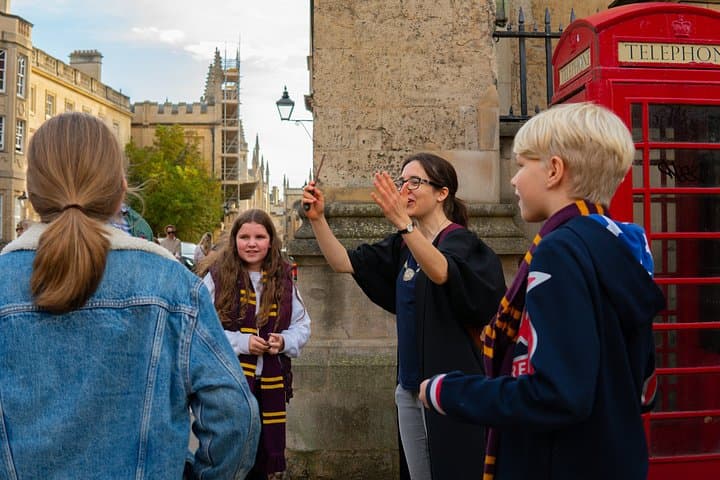 Spanish: Harry Potter Tour of Oxford including New College