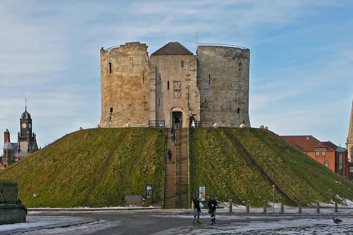 Self Guided Walking Tour of York with Audio Guide