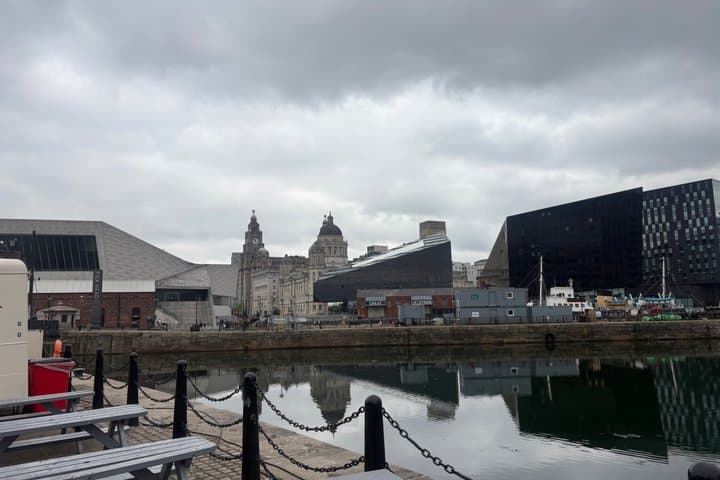 Liverpool Sightseeing Taxi Tour