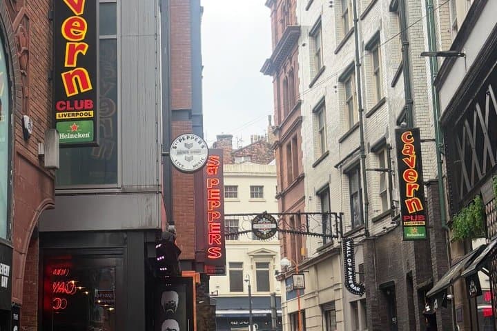 Liverpool Sightseeing Taxi Tour