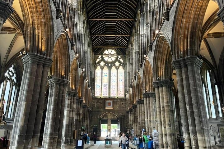 Glasgow Private Airport Transfer to and from Glasgow Area