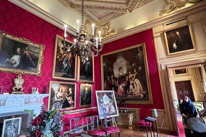 Blue badge tour guide tour , London and rest of UK