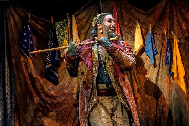 Oliver! the Musical Tickets - Gielgud Theatre, London