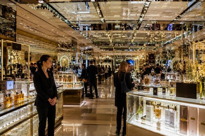 London Luxury Shopping Tour | Private Mercedes Chauffeur