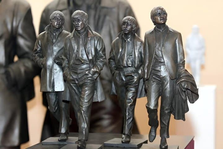Liverpool Beatles History Walking Tour with Dutch Speaking Guide