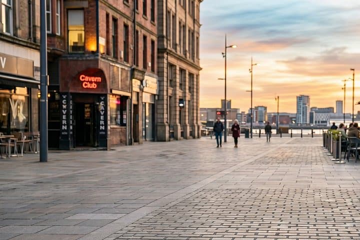 Private Customizable Liverpool Walking Tour