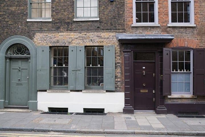 Trendy and Historic East End of London Tour