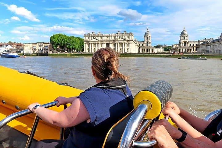 Speedboat 'Ultimate Tower Blast' from Tower Millennium Pier - 40 minutes