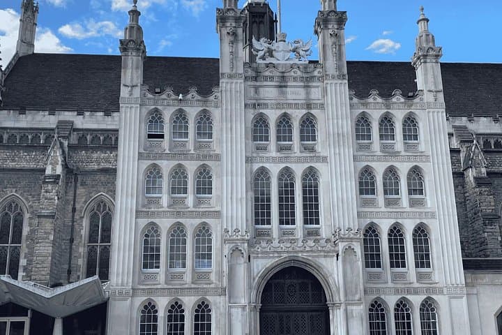 Roman London's Rise and Fall: A History Hit Audio Tour