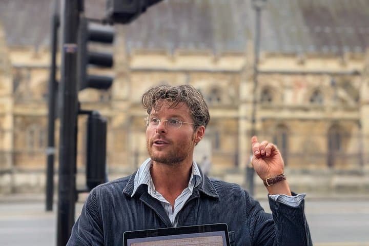 Private Half Day London Highlights Tour - Guide & Driver
