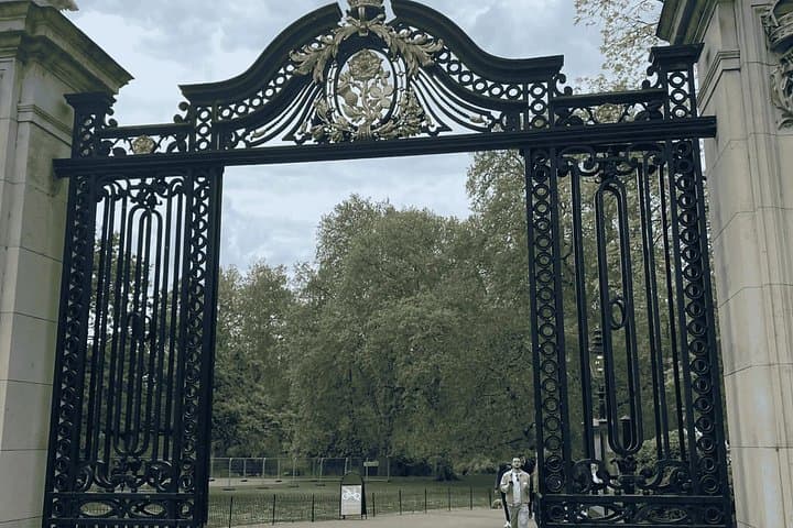 The Execution of Charles I: A History Hit Audio Tour