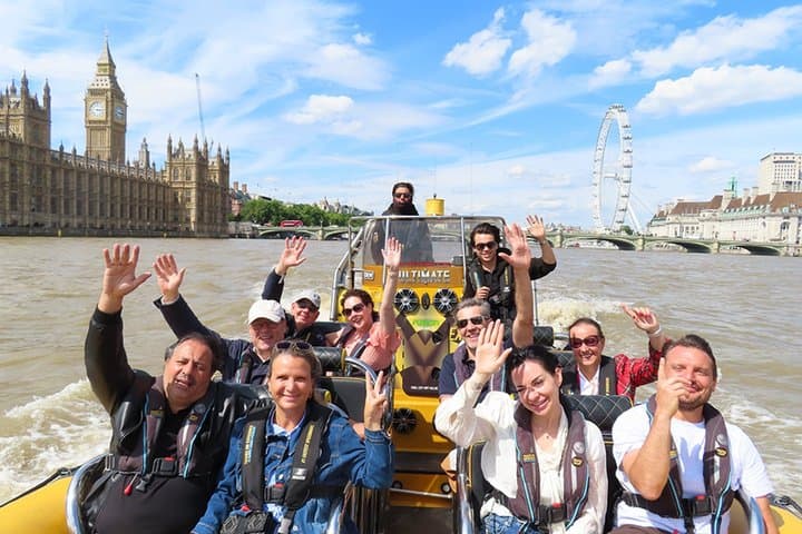 Speedboat Sightseeing: Embankment OR Westminster Pier -45 Minutes