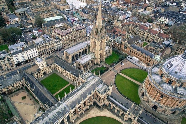 Mandarin Oxford University Private Walking Tour