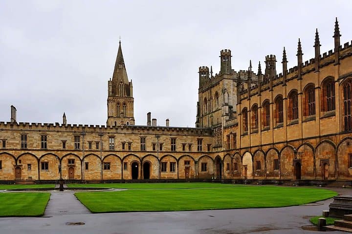Mandarin Oxford University Private Walking Tour