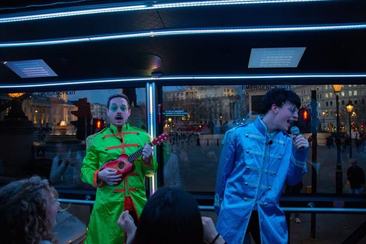 London: Sightseeing with Live Theatre, Comedy & Music