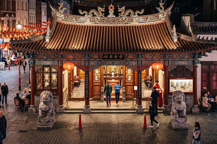 London Chinatown Walking Tour Experience