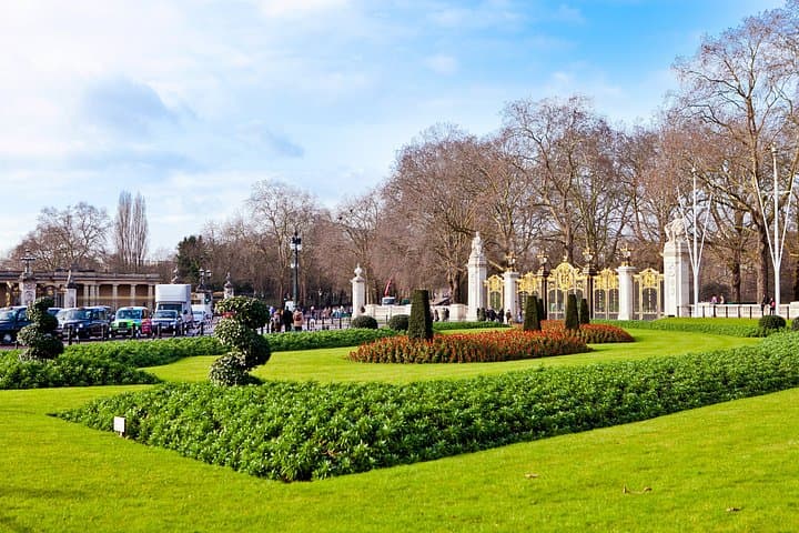 The Ultimate London Sightseeing Private Taxi Tour