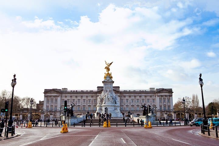 The Ultimate London Sightseeing Private Taxi Tour