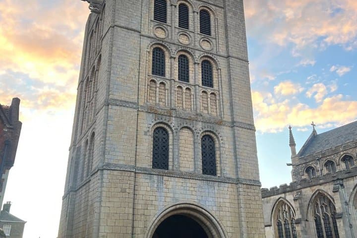 Bury St Edmunds' Abbey Ruins: A Self-Guided Walking Tour