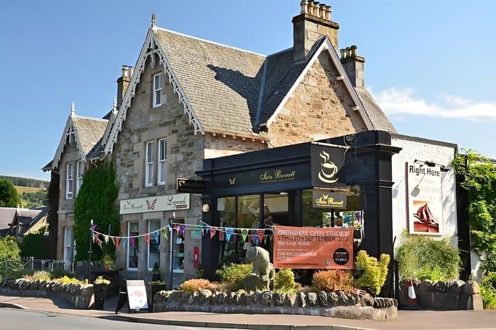 Private Highland Whisky, Chocolate & Scenic Tour from Edinburgh