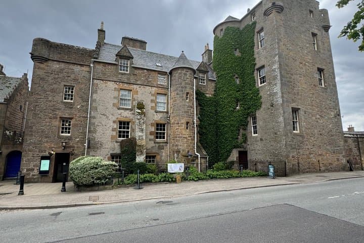 Northern Sights Experience Dunrobin Castle, Dornoch and Whisky