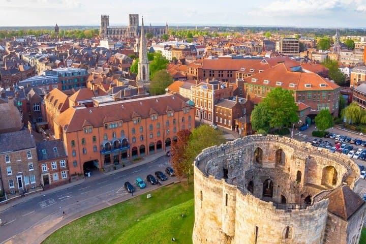 TOP York : Private Guided Tour with your mobile