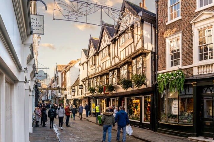 TOP York : Private Guided Tour with your mobile