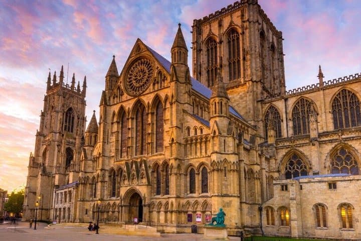 TOP York : Private Guided Tour with your mobile