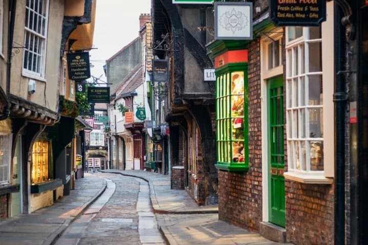 TOP York : Private Guided Tour with your mobile
