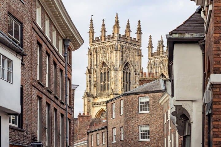 TOP York : Private Guided Tour with your mobile