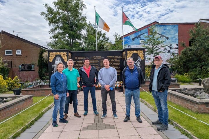 The Real Troubles Private Walking Tour: An Eye Witness on History