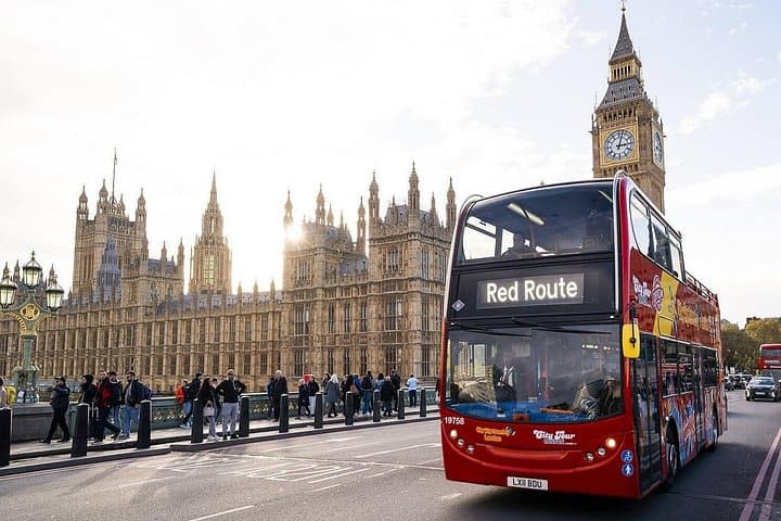 London City Sightseeing Hop-On Hop-Off Bus + Thames River Cruise