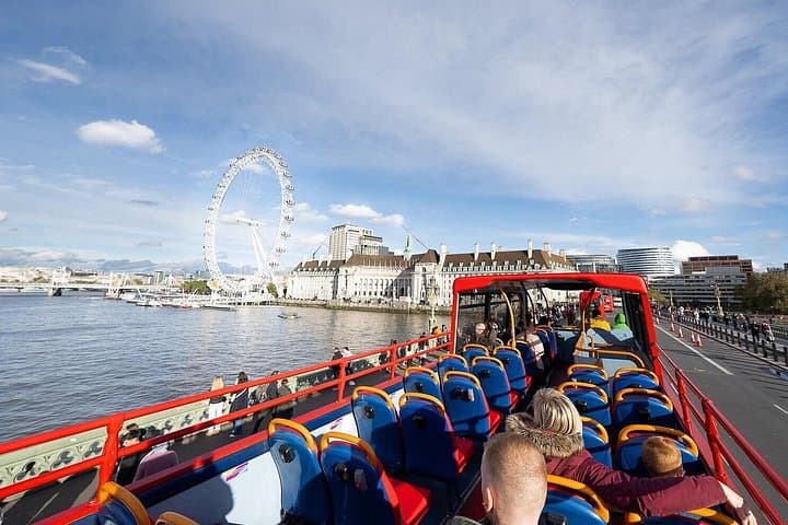London City Sightseeing Hop-On Hop-Off Bus + Thames River Cruise
