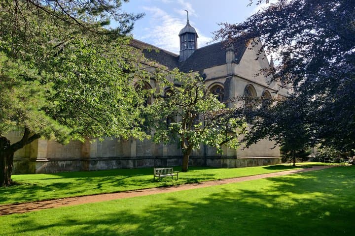 Oxford University and City Walking Tour in French