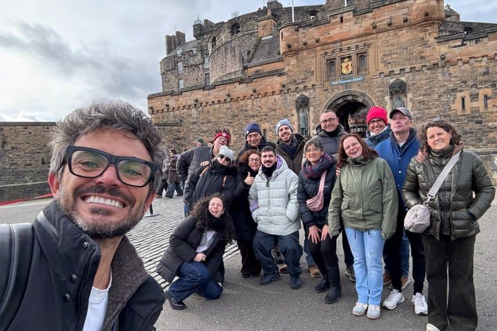 Edinburgh Castle Tour and Royal Mile in Spanish
