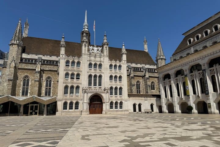 Freemasons and Fraudsters — City of London Tour