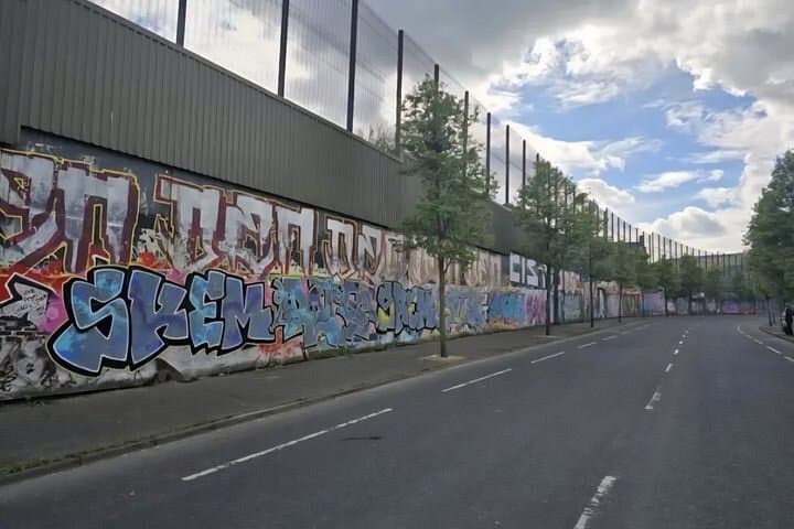 Ultimate Mural Tour: Understanding the Troubles in 3 Hours