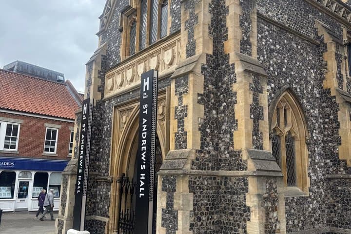 Norwich Murder Mystery Self Guided City Detective Game
