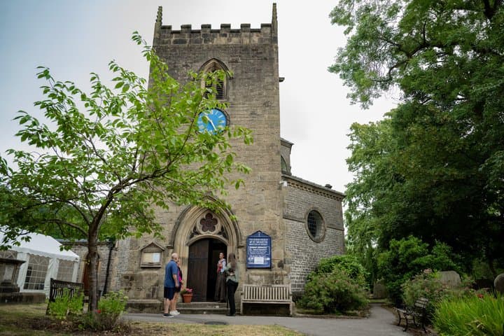 Peak District Dark Tales: Eyam & Stoney Middleton Walking Tour