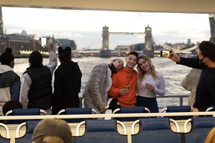London St. Paul's Cathedral and 1 Day Uber Boat River Pass