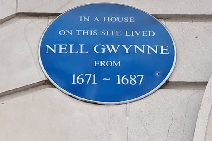 Luxury Walking Tour of St James's