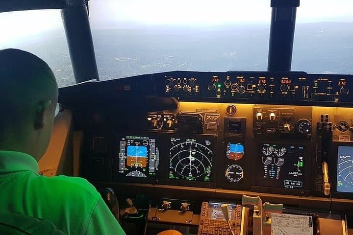 60 Minute Boeing 737-800NG Flight Simulator Experience