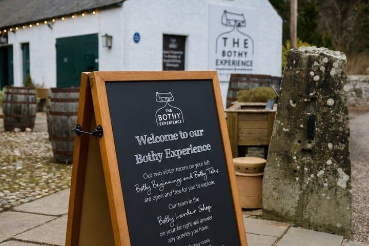 Classic Gin Bothy Tasting in Glamis