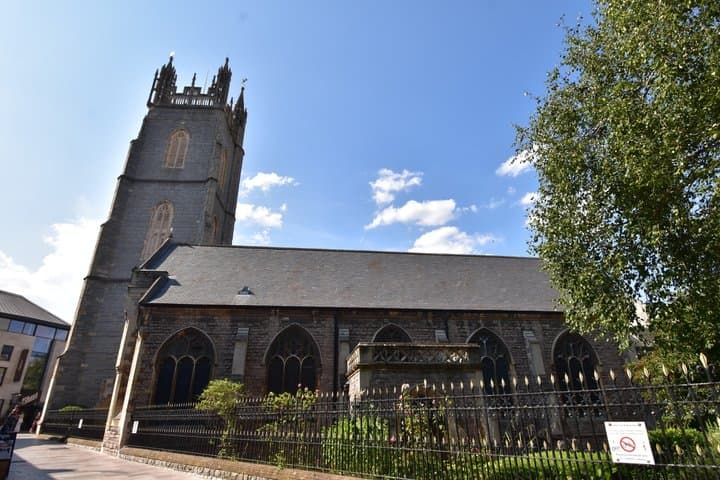 Cardiff Private Half-Day Walking Tour