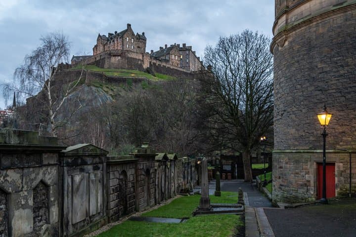 Edinburgh Castle Entry Ticket and City Audio Guide
