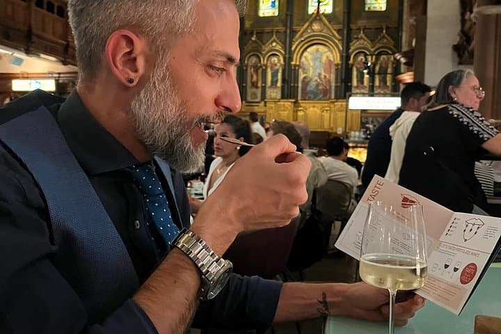 London: Italian Wine Tasting Experience at St Mark’s Church