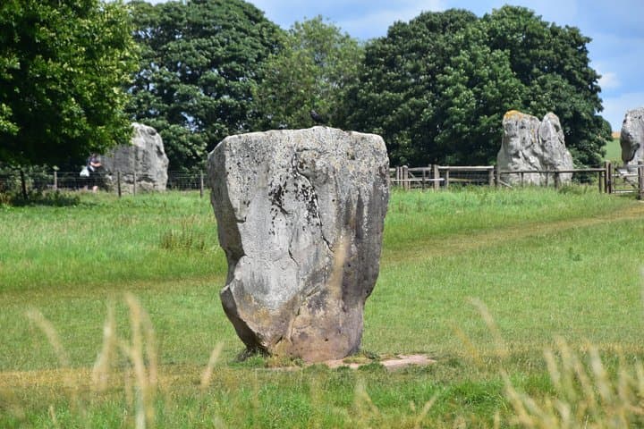 London: Private Avebury World Heritage Site Taxi Tour